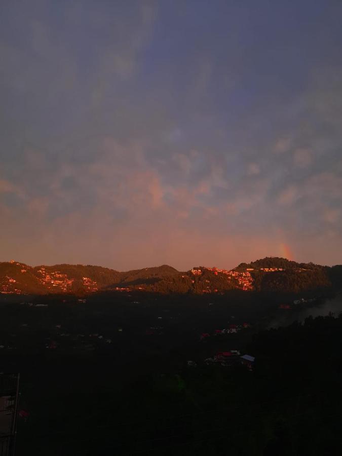 Him Aashrey B&B Homestay Σίμλα Εξωτερικό φωτογραφία
